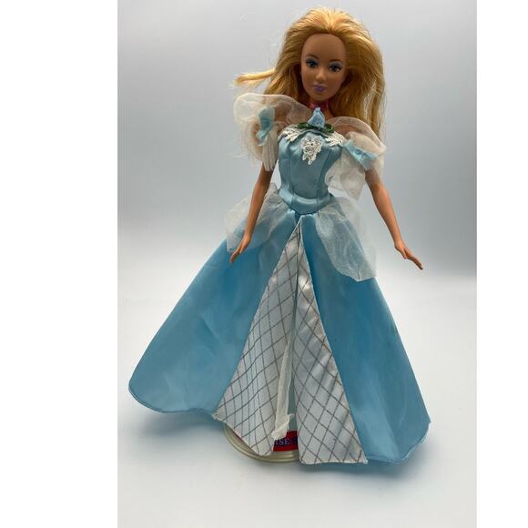 Sleeping Beauty Barbie Doll 1998 with Sleepy Eyes Blue Gown - Picture 1 of 6